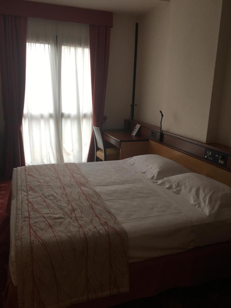 Ch Hotel Giada Inn Arese Extérieur photo