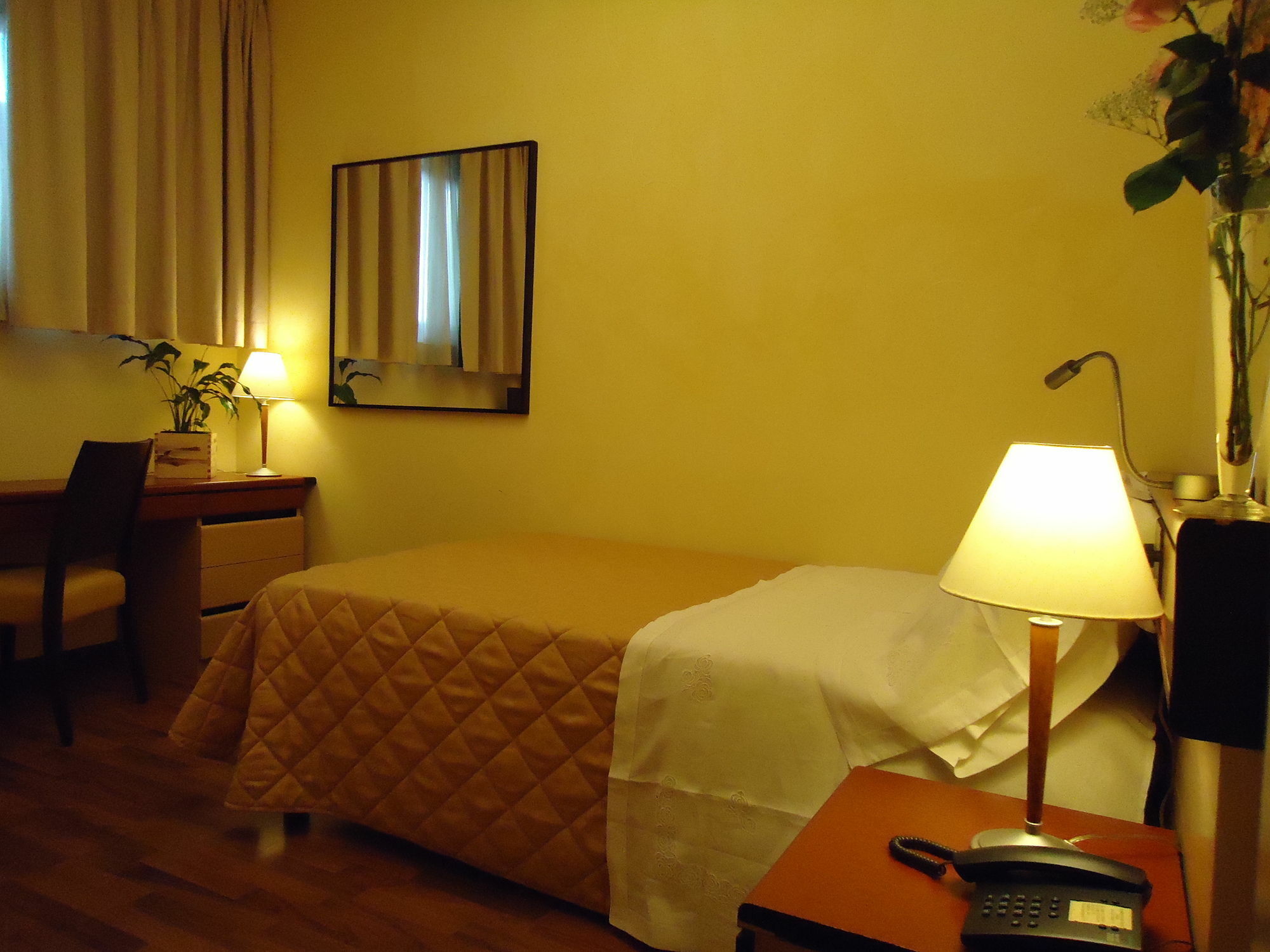 Ch Hotel Giada Inn Arese Extérieur photo